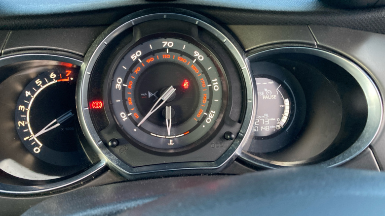 DS 3 1.2 PureTech 82 Chic 3dr Petrol Hatchback